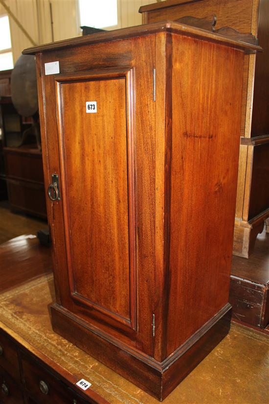 Late Victorian mahogany bedside table